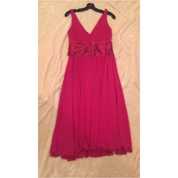Elegant Fuchsia Pink Dress - Picture 2 of 4